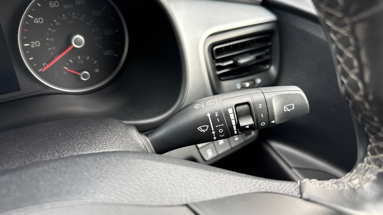 Kia Stonic 1.0T GDi 99 2 5dr Petrol Estate